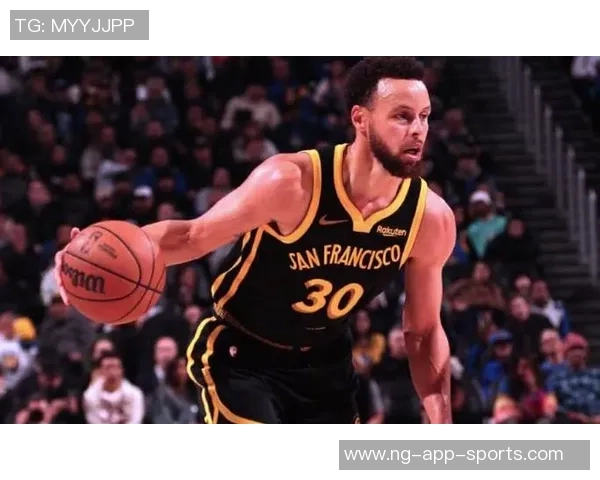 费尔斯表现低迷15投仅5中贡献13分5篮板3助攻全队最低正负值10