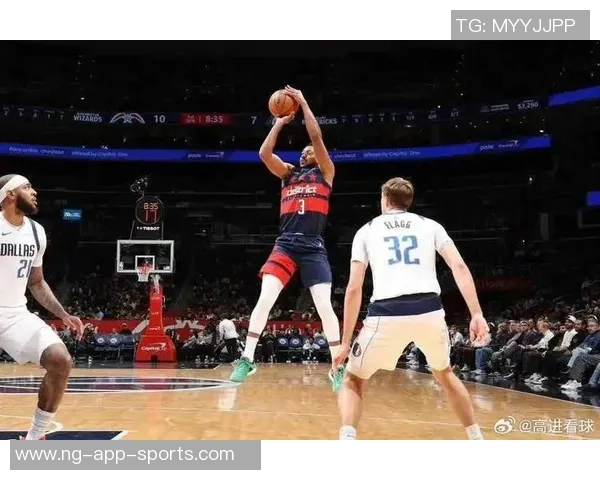 马绍尔替补出战21分钟表现抢眼7投4中加罚球8中10砍下17分2篮板